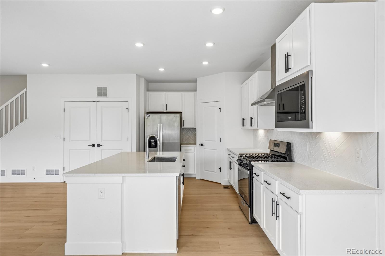 MLS Image #10 for 2934  buffalo fork lane,longmont, Colorado