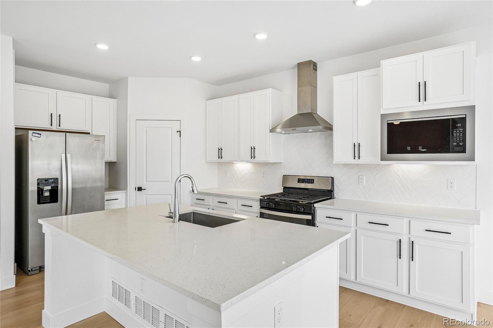 MLS Image #11 for 2934  buffalo fork lane,longmont, Colorado