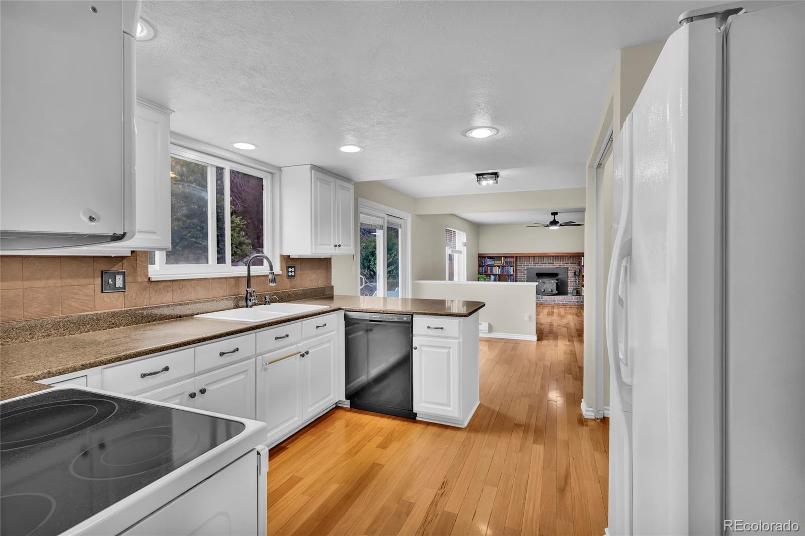MLS Image #4 for 14702 e evans avenue,aurora, Colorado