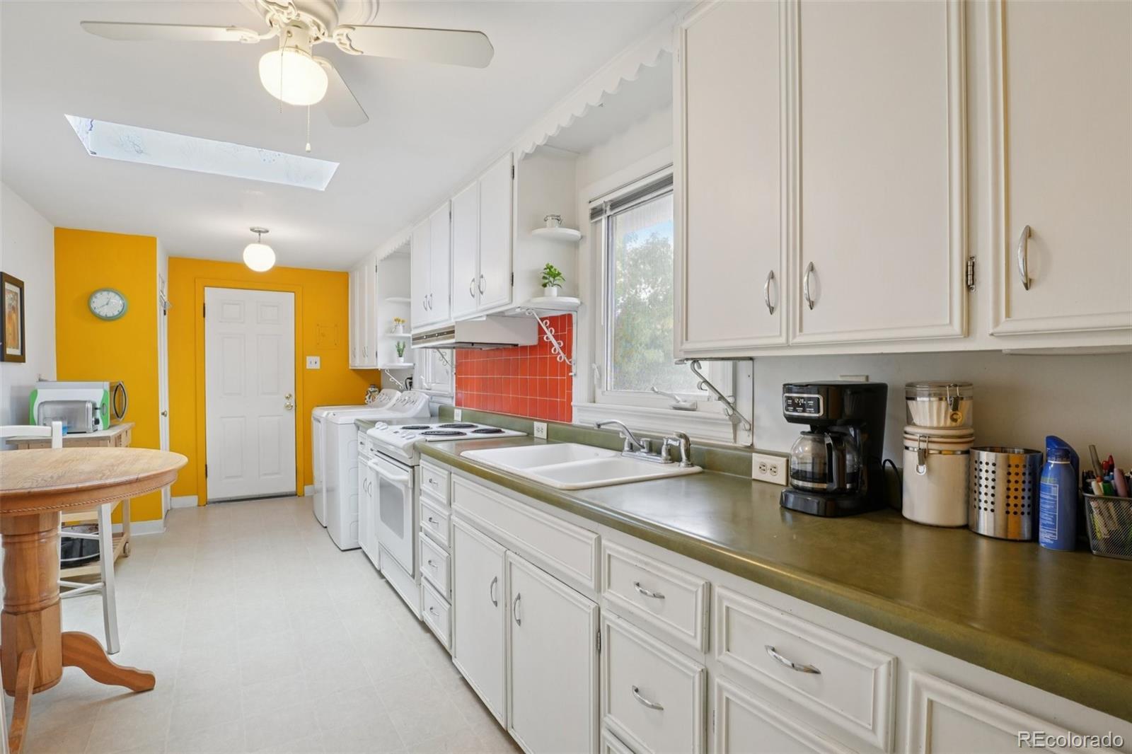 MLS Image #15 for 1110 s quitman street,denver, Colorado