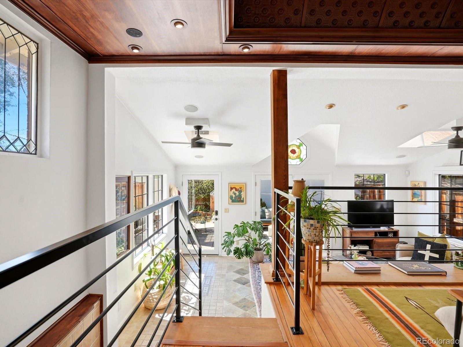 MLS Image #12 for 1007 s vine street,denver, Colorado