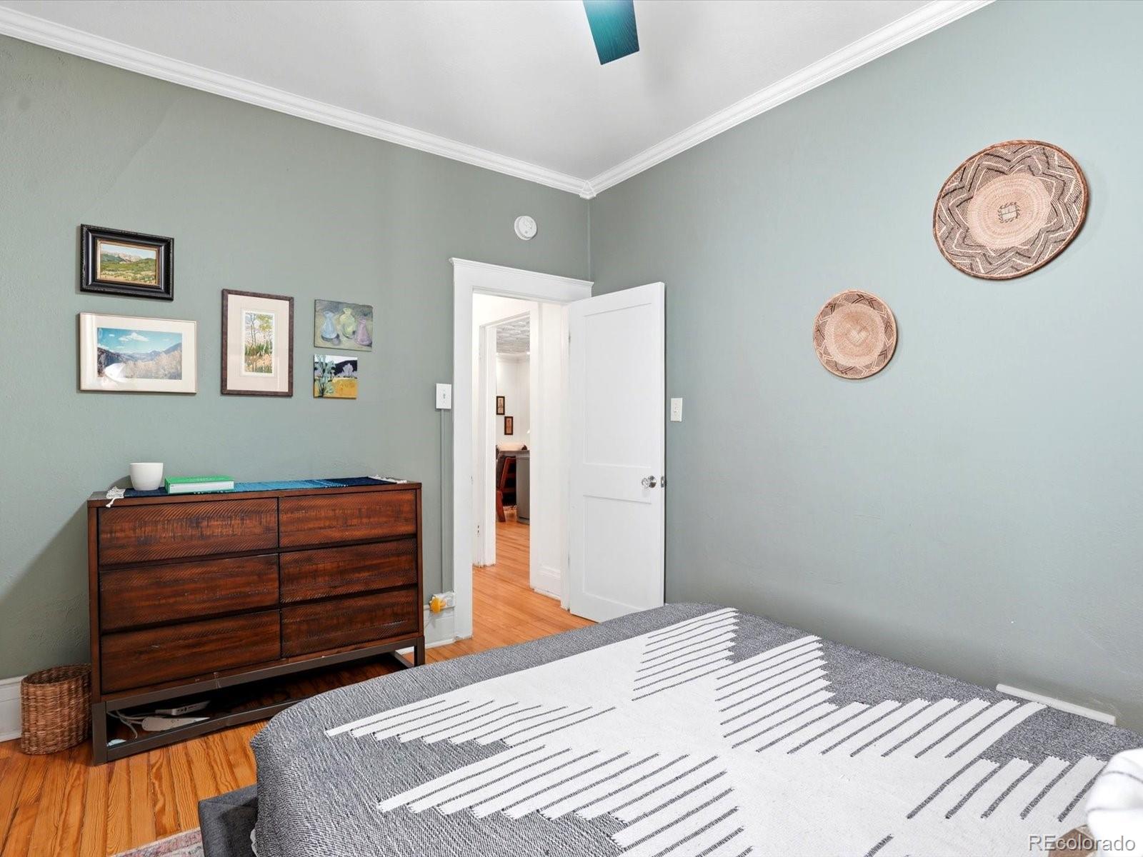 MLS Image #23 for 1007 s vine street,denver, Colorado