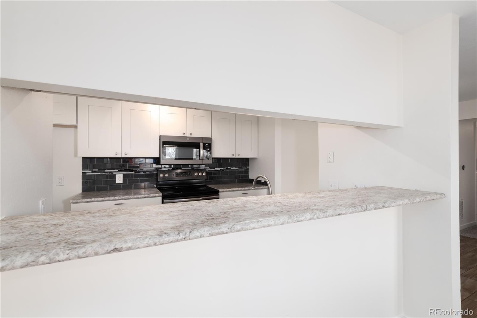 MLS Image #8 for 7700 w glasgow place,littleton, Colorado