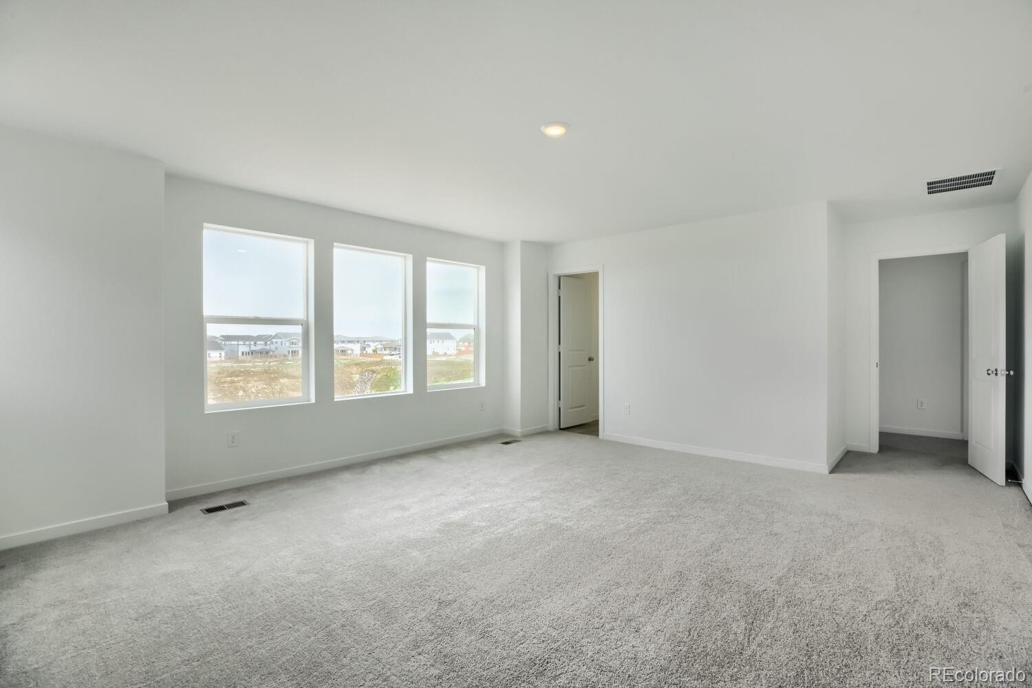 MLS Image #7 for 45947  mill avenue,bennett, Colorado