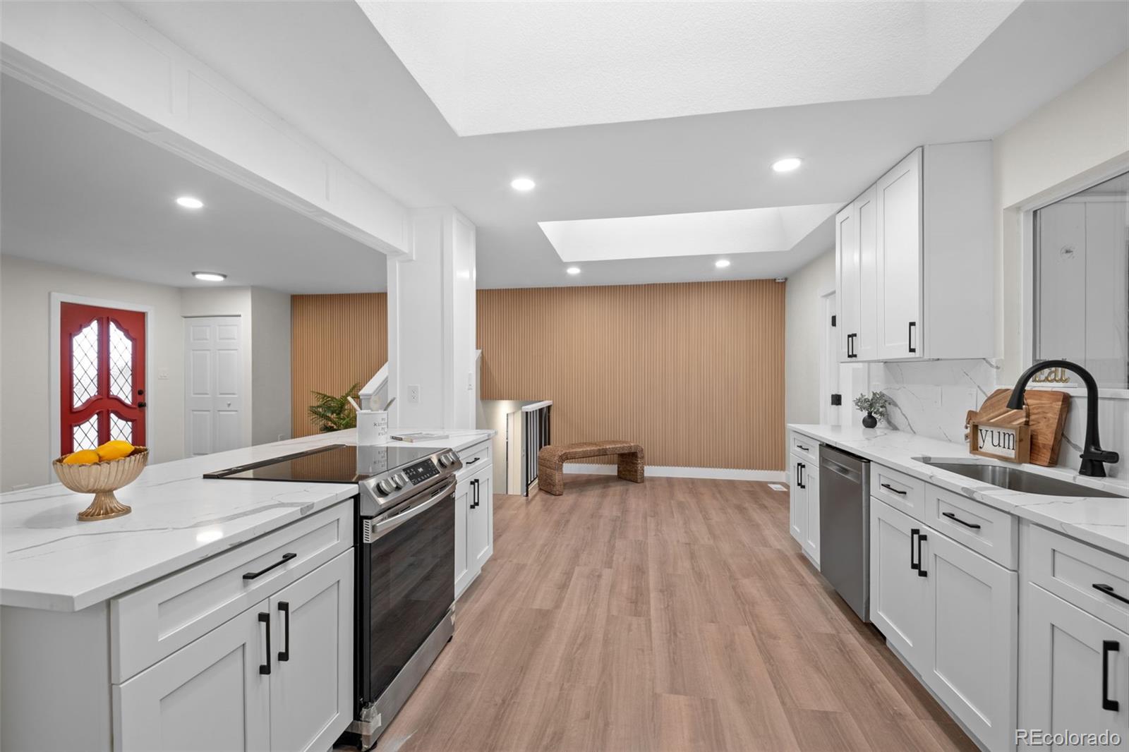 MLS Image #8 for 7345 e hinsdale place,centennial, Colorado