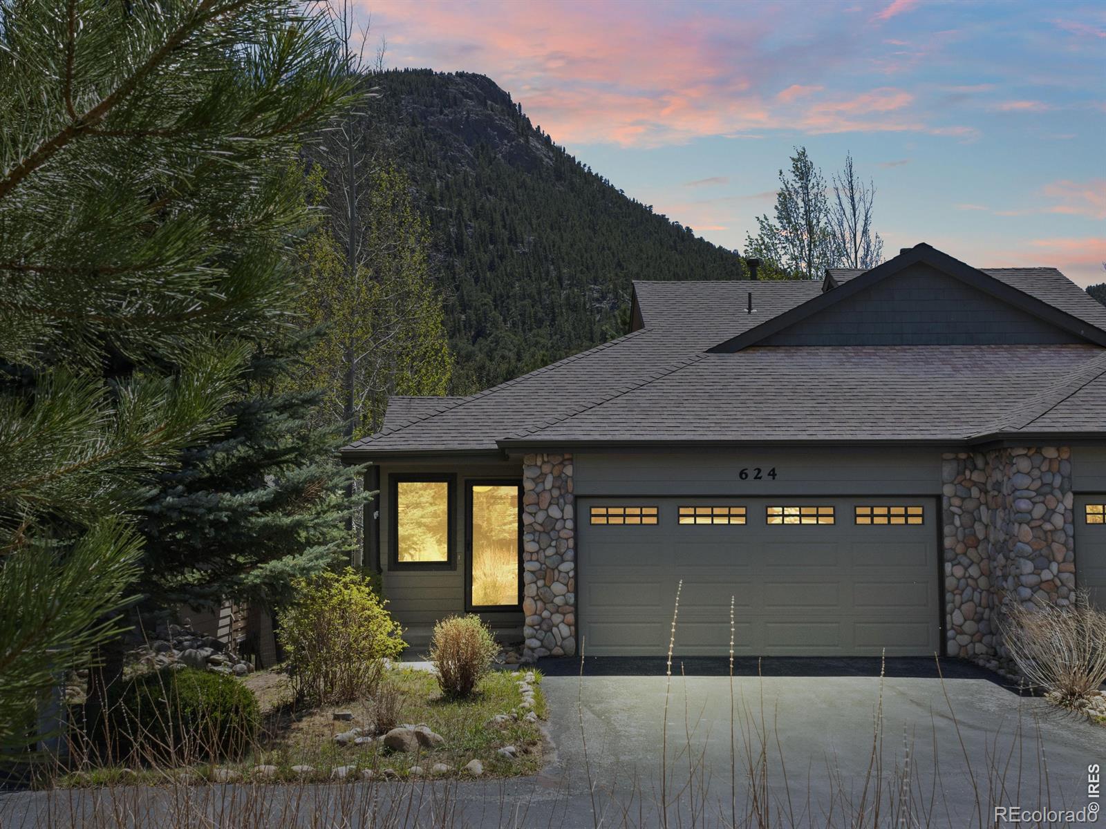 MLS Image #4 for 624  park river place,estes park, Colorado