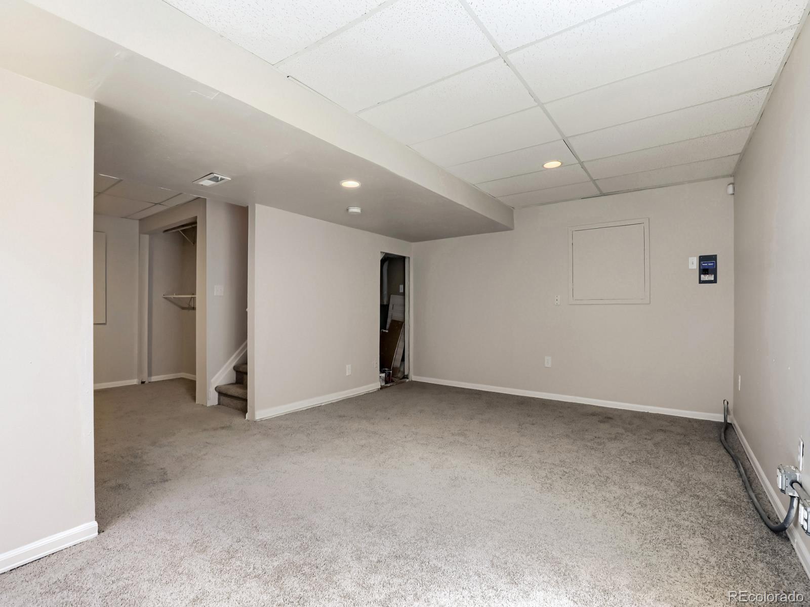 MLS Image #25 for 19372 e 41st avenue,denver, Colorado
