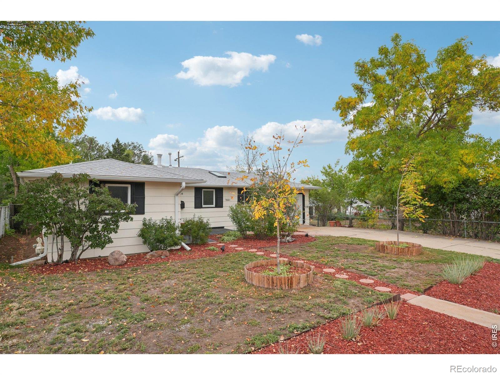 MLS Image #3 for 1110 s quitman street,denver, Colorado