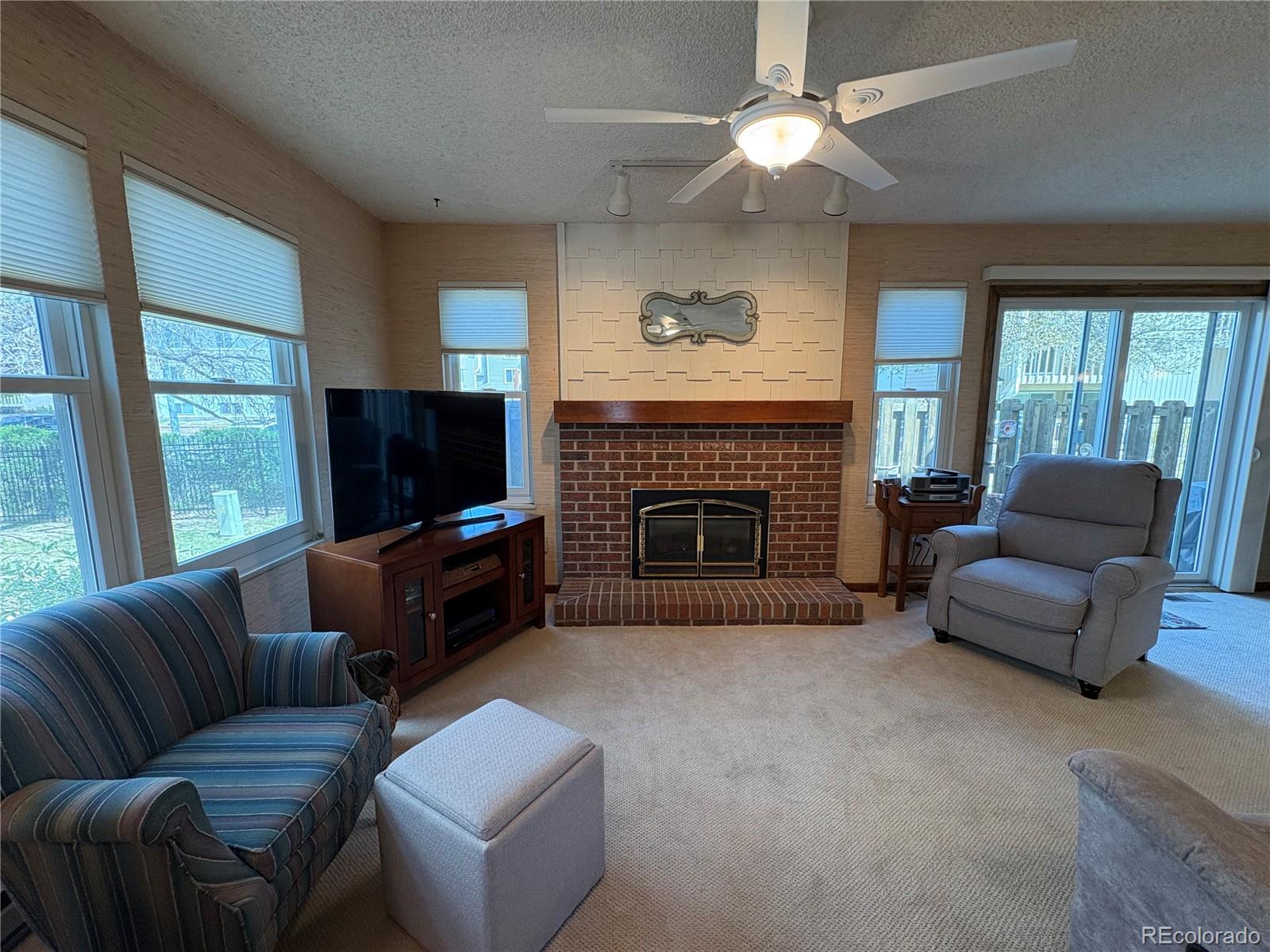 MLS Image #3 for 13957 e oxford place,aurora, Colorado
