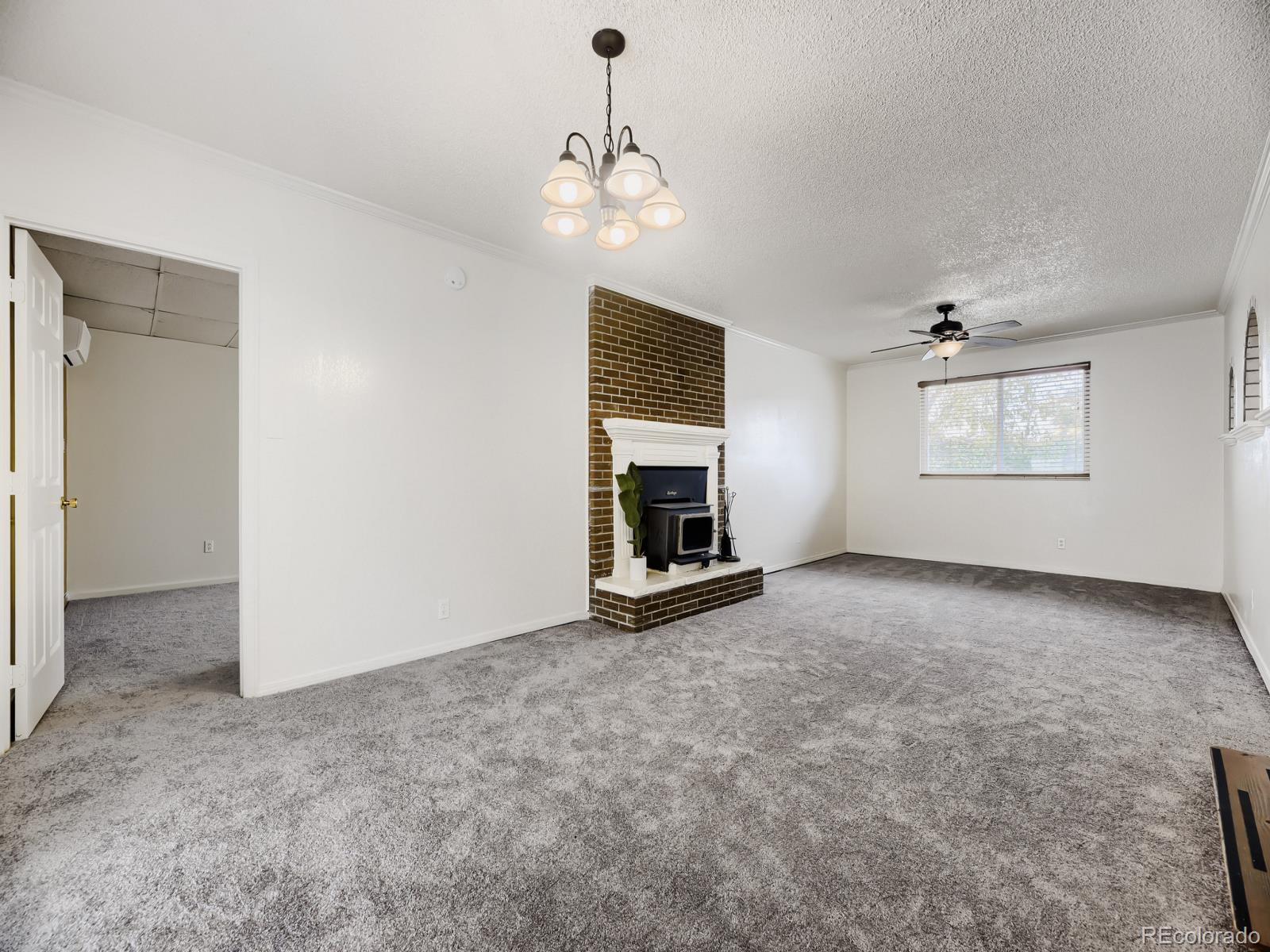 MLS Image #11 for 2011 s carr street,lakewood, Colorado