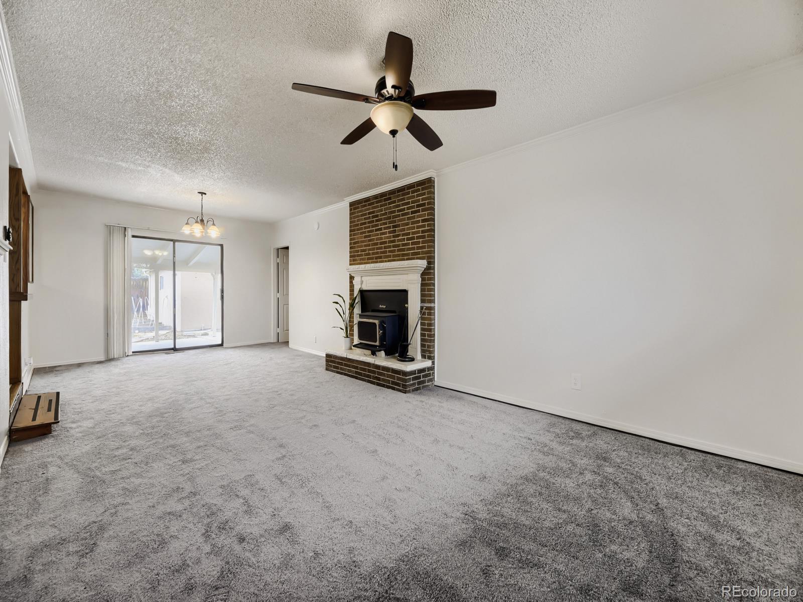 MLS Image #12 for 2011 s carr street,lakewood, Colorado