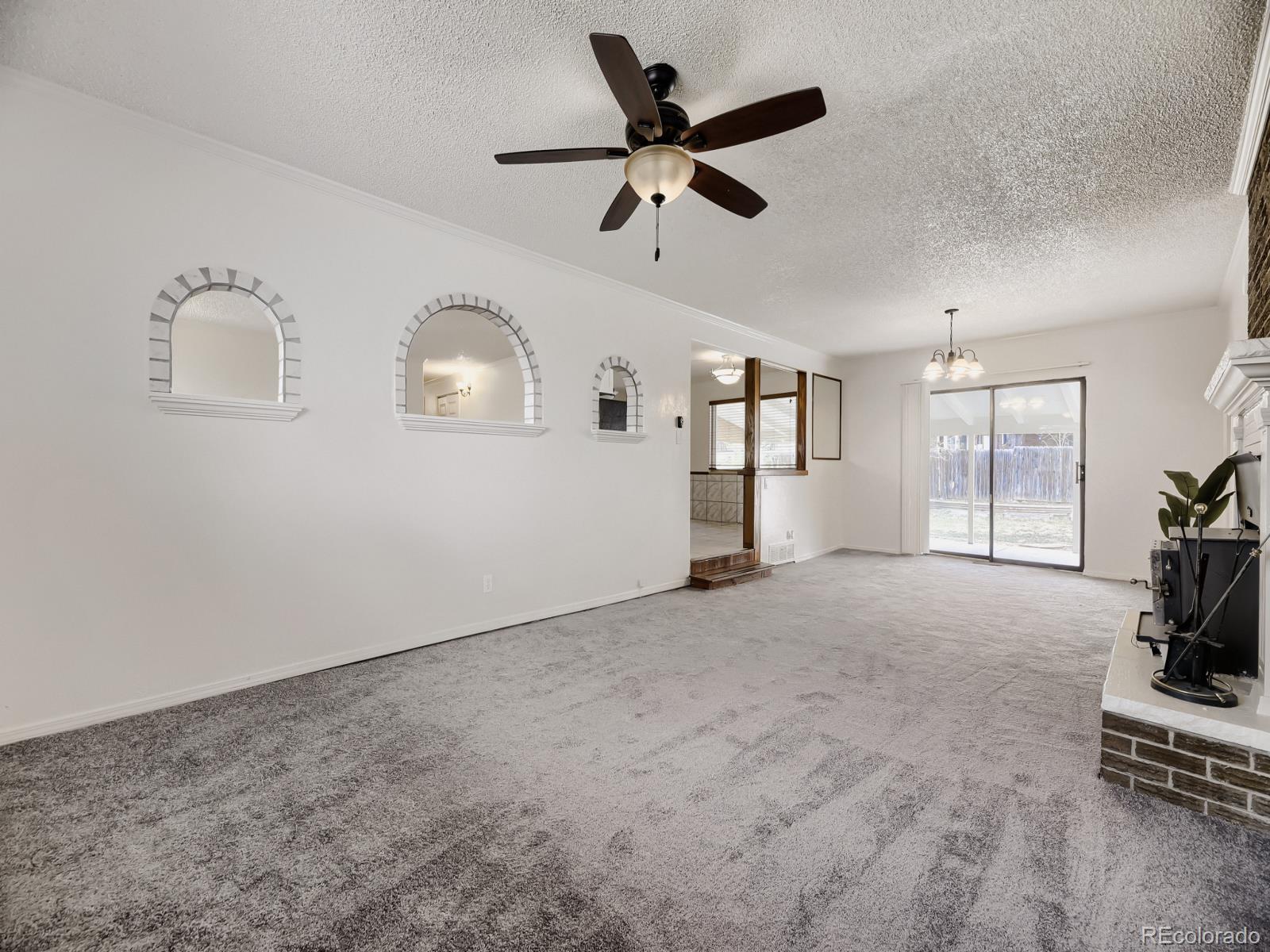 MLS Image #13 for 2011 s carr street,lakewood, Colorado