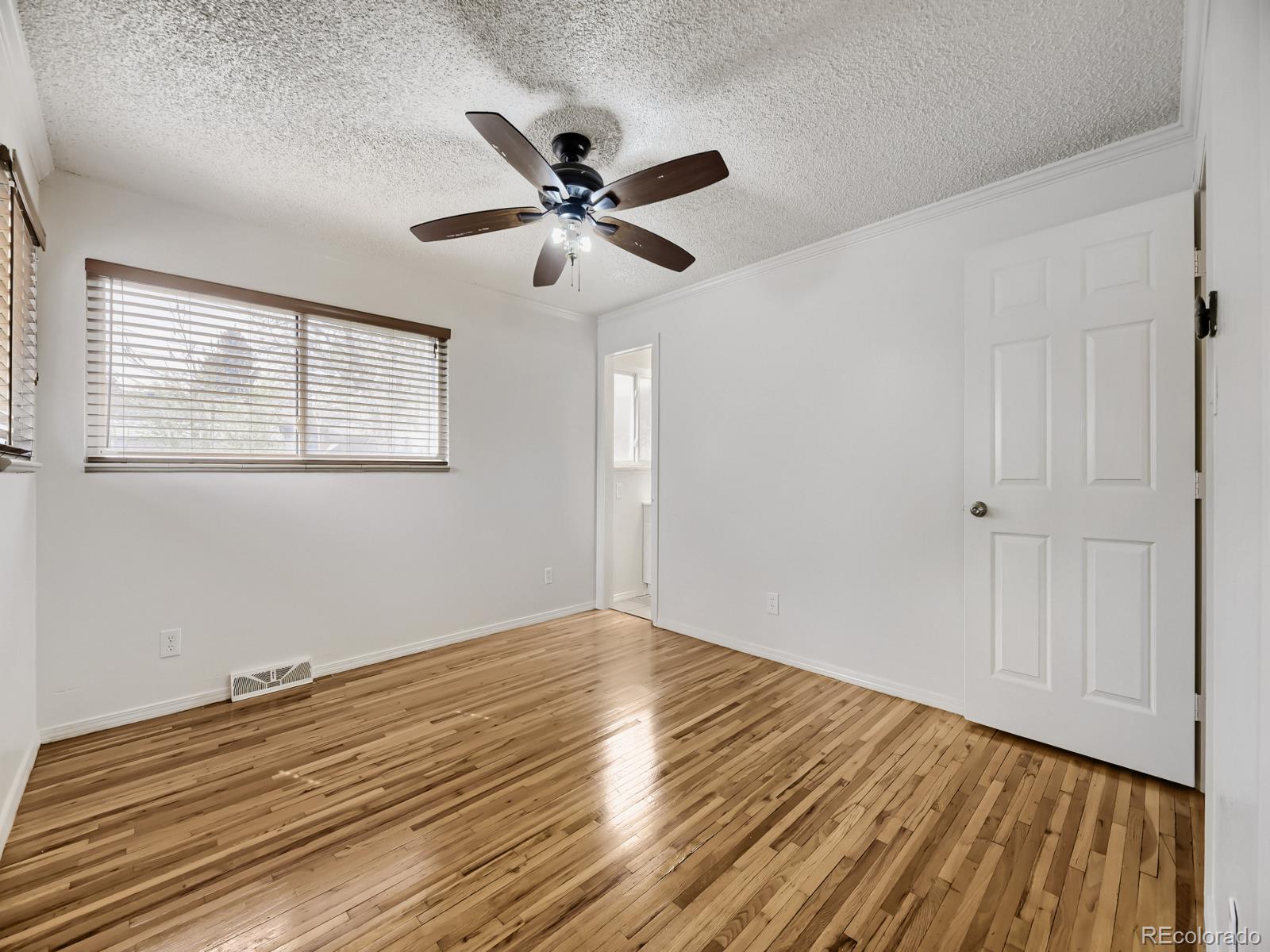 MLS Image #21 for 2011 s carr street,lakewood, Colorado