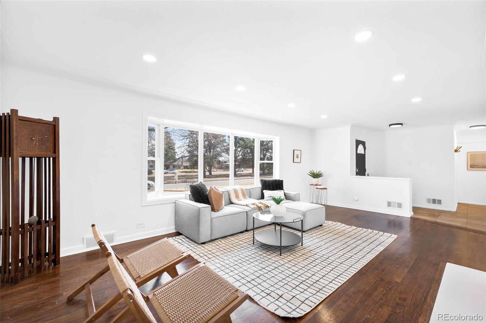 MLS Image #1 for 3035 n monaco st parkway,denver, Colorado