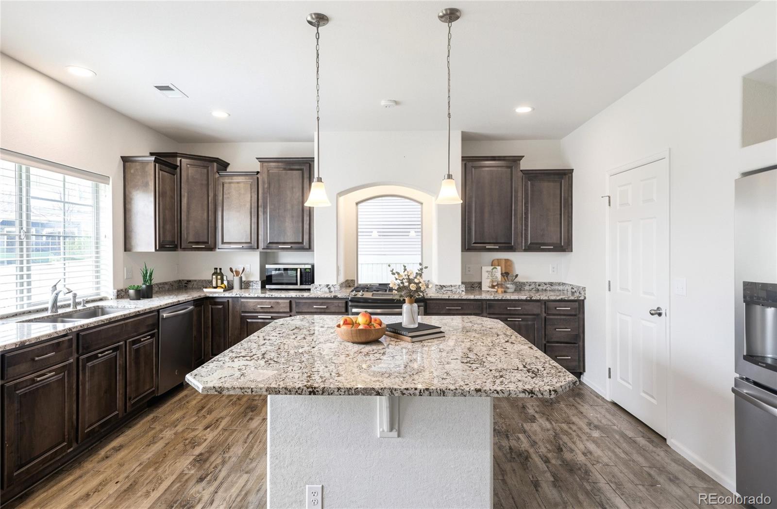 MLS Image #10 for 5573  danube street,denver, Colorado