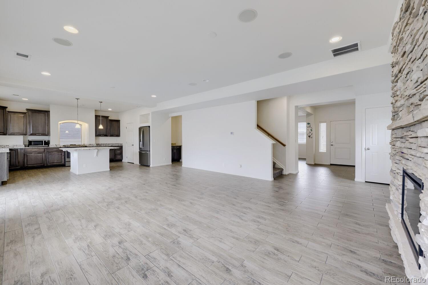MLS Image #3 for 5573  danube street,denver, Colorado