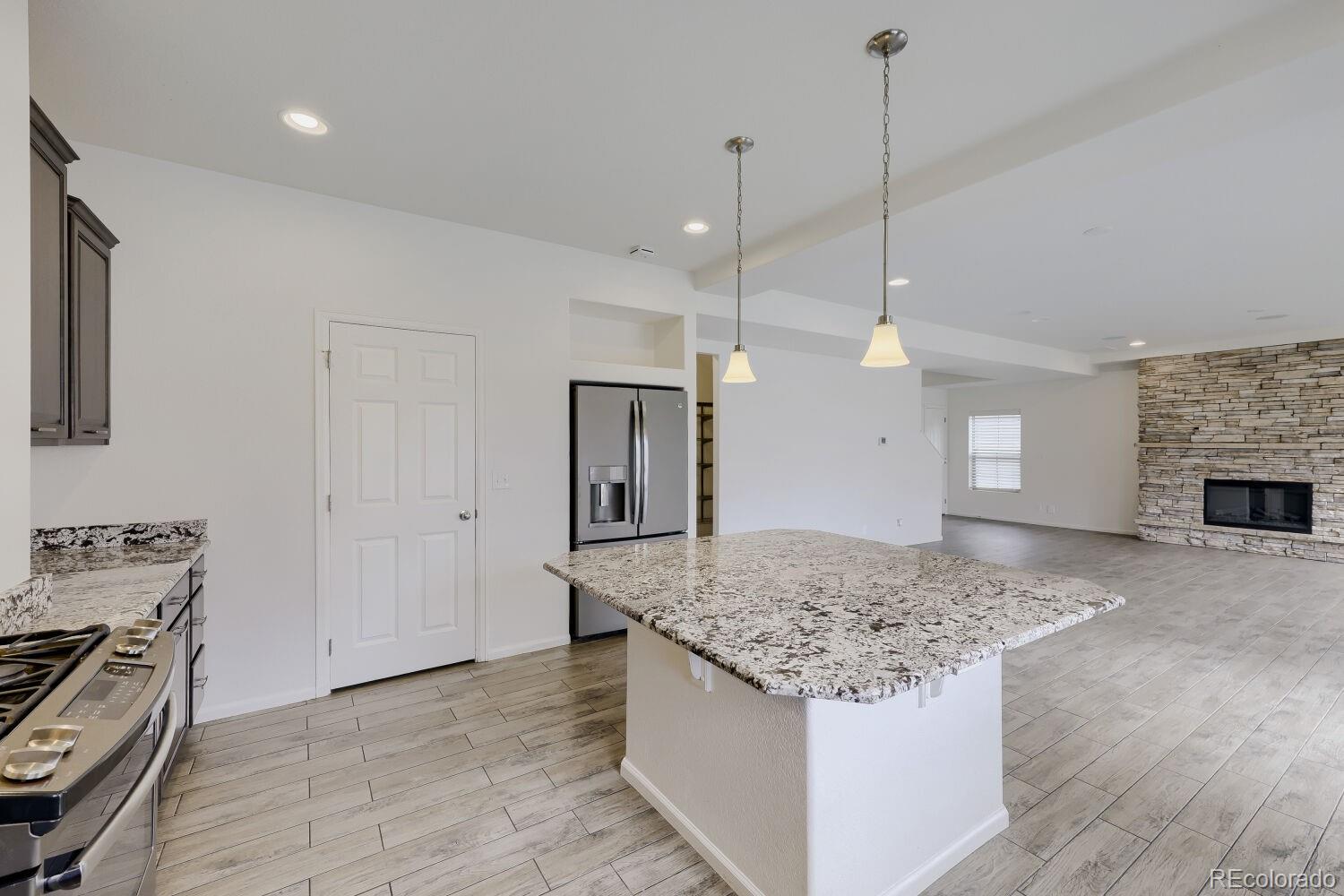 MLS Image #8 for 5573  danube street,denver, Colorado