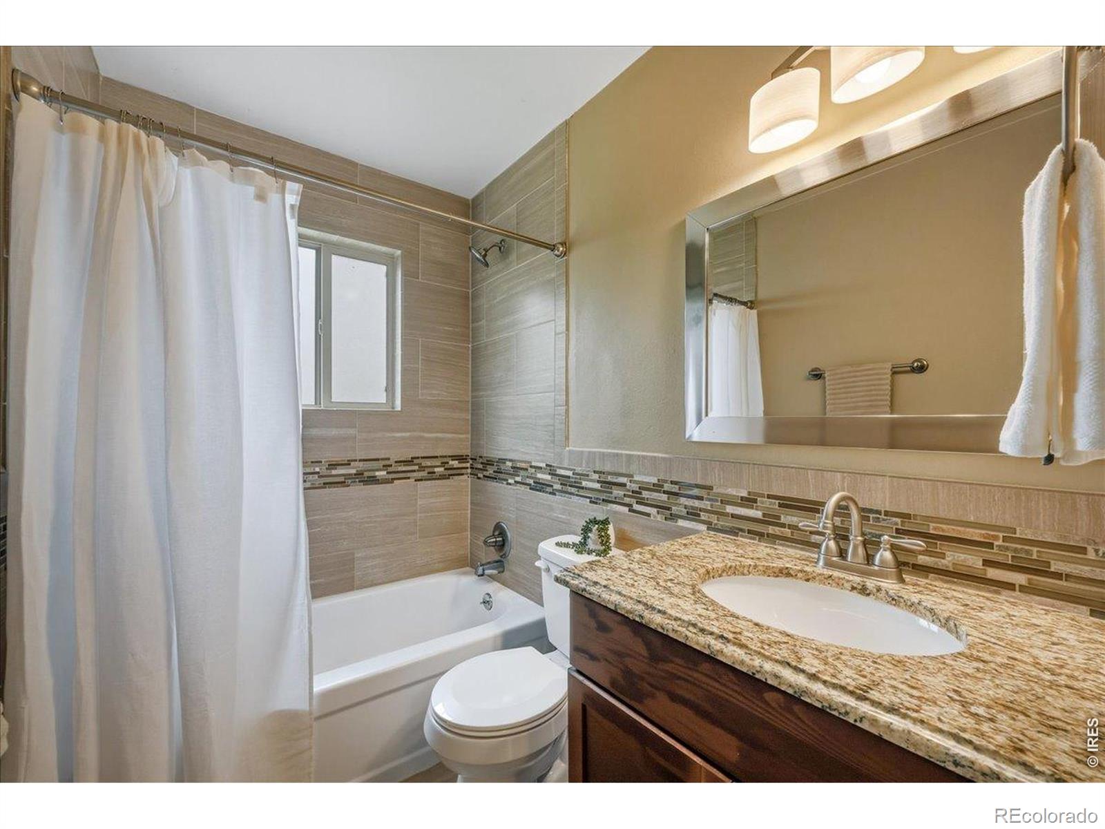 MLS Image #11 for 30  tulip court,windsor, Colorado