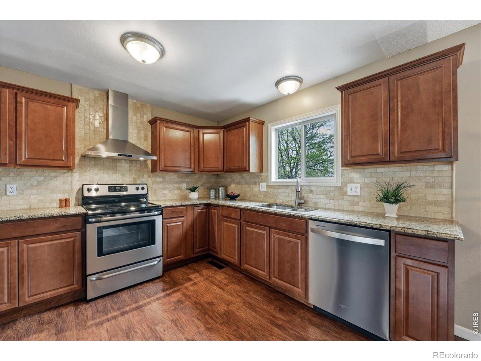 MLS Image #7 for 30  tulip court,windsor, Colorado