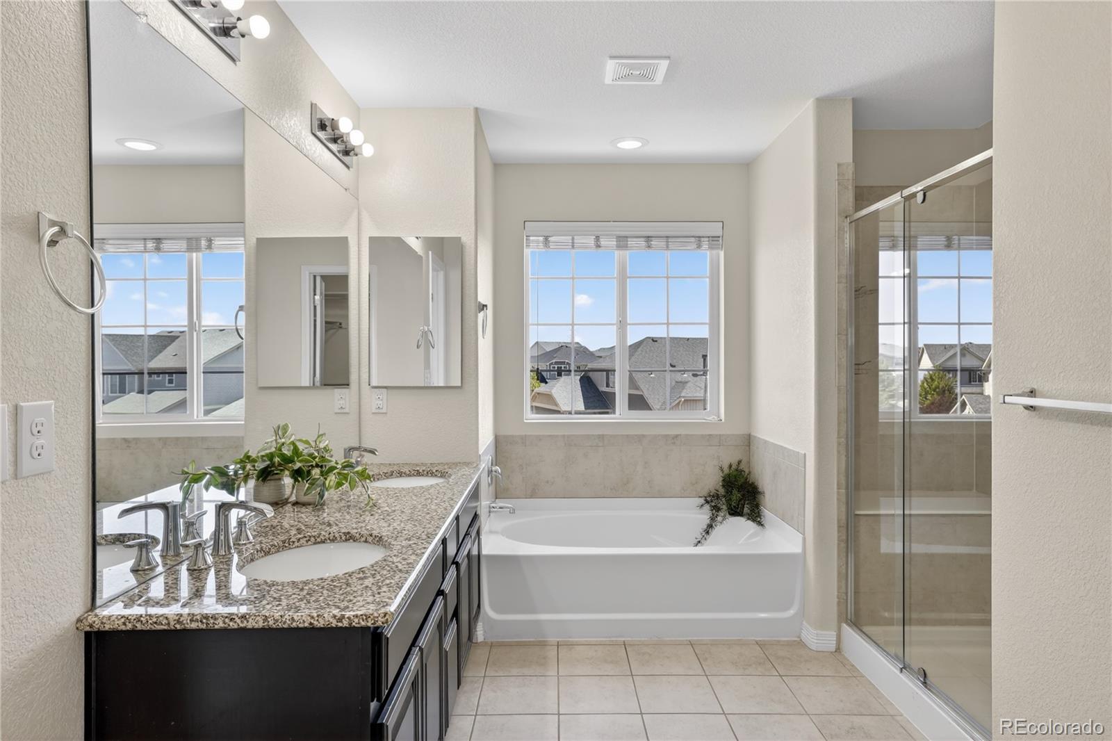 MLS Image #25 for 22 n newcastle court,aurora, Colorado