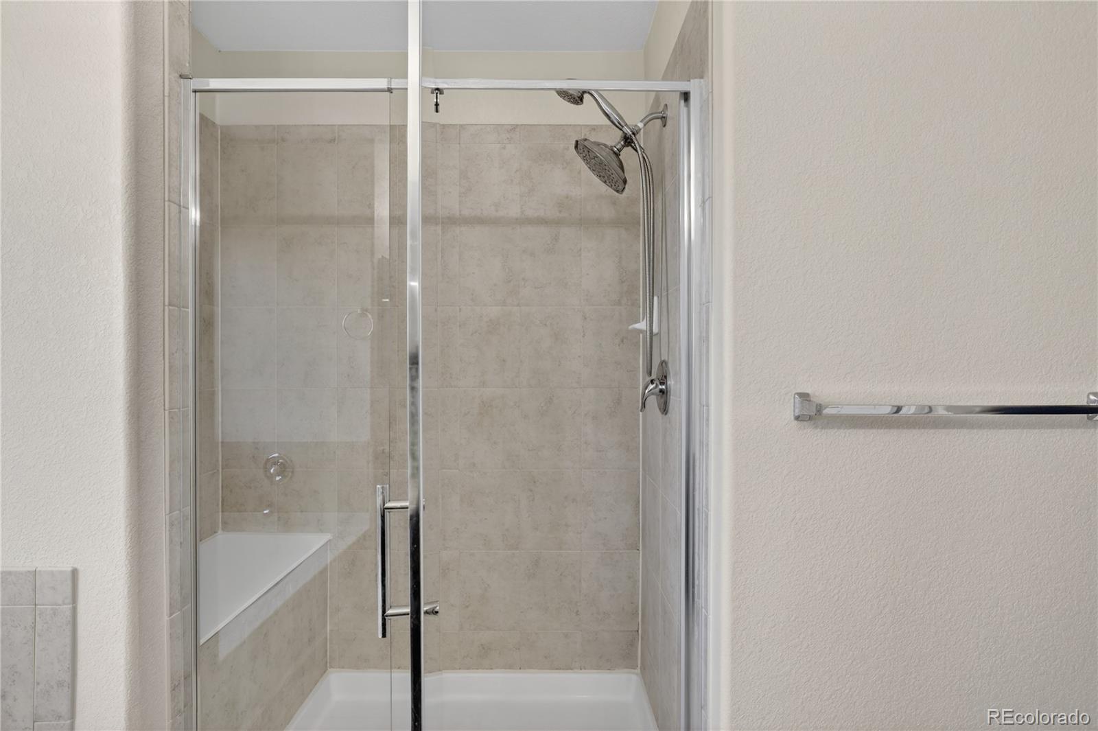 MLS Image #28 for 22 n newcastle court,aurora, Colorado