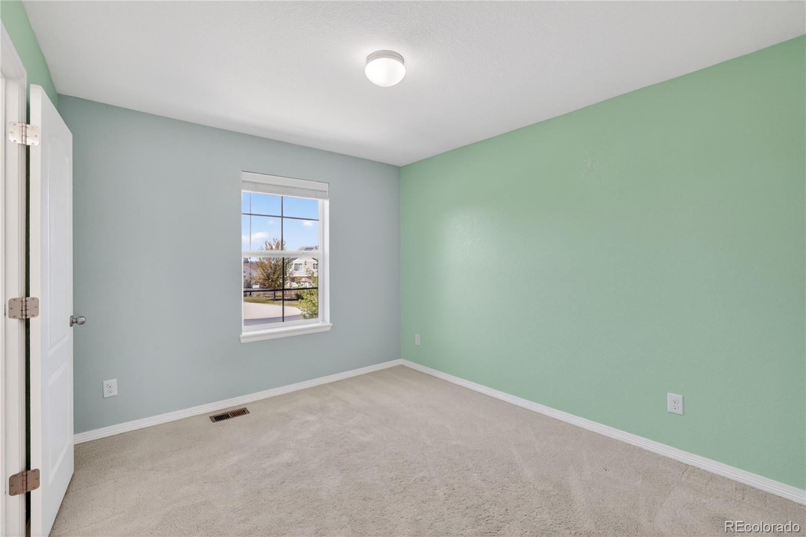 MLS Image #33 for 22 n newcastle court,aurora, Colorado