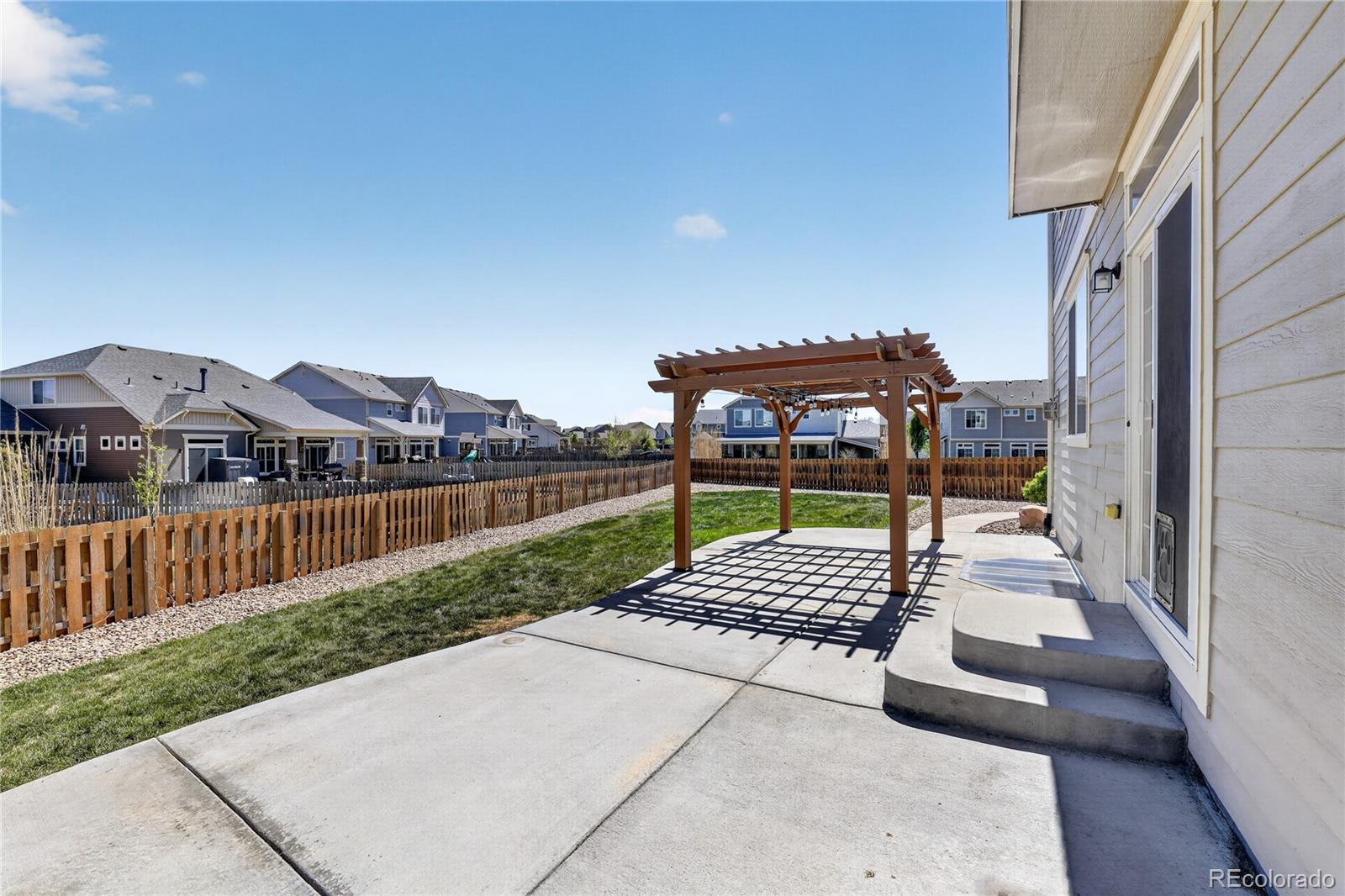 MLS Image #5 for 22 n newcastle court,aurora, Colorado