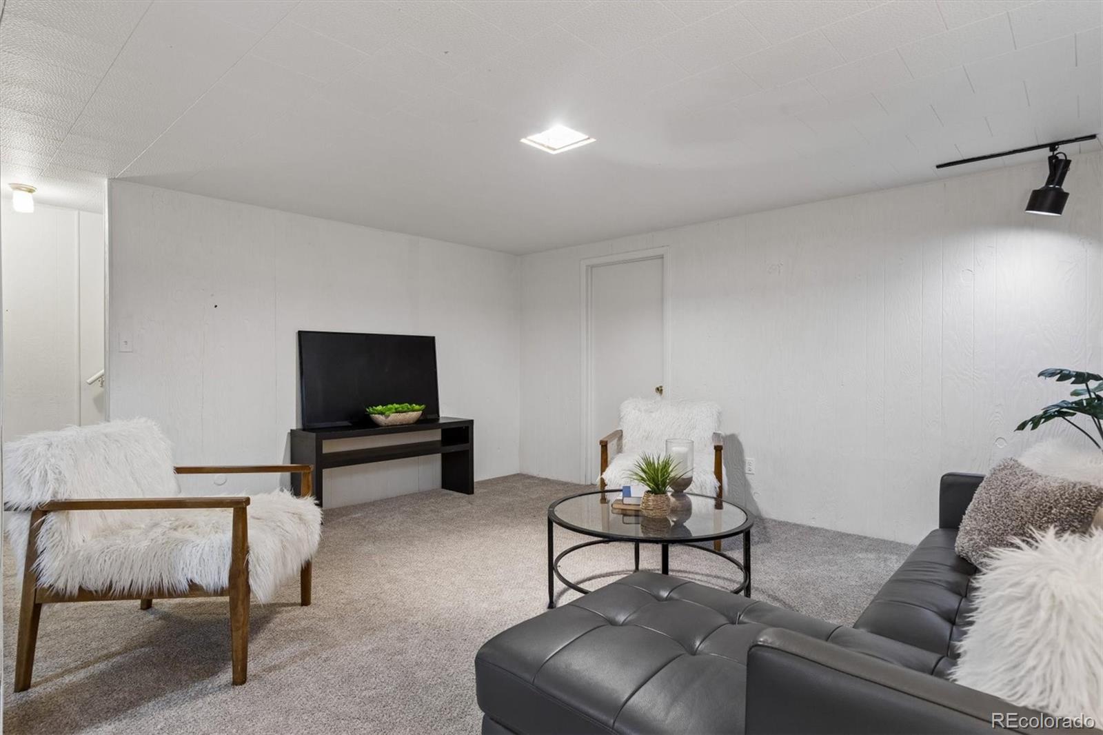 MLS Image #31 for 2180 e columbia place,denver, Colorado