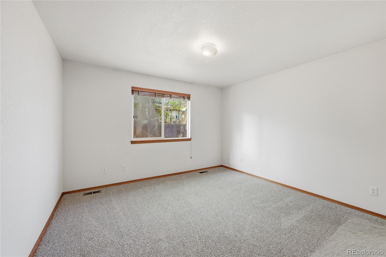 MLS Image #14 for 1390 e 96th place,thornton, Colorado