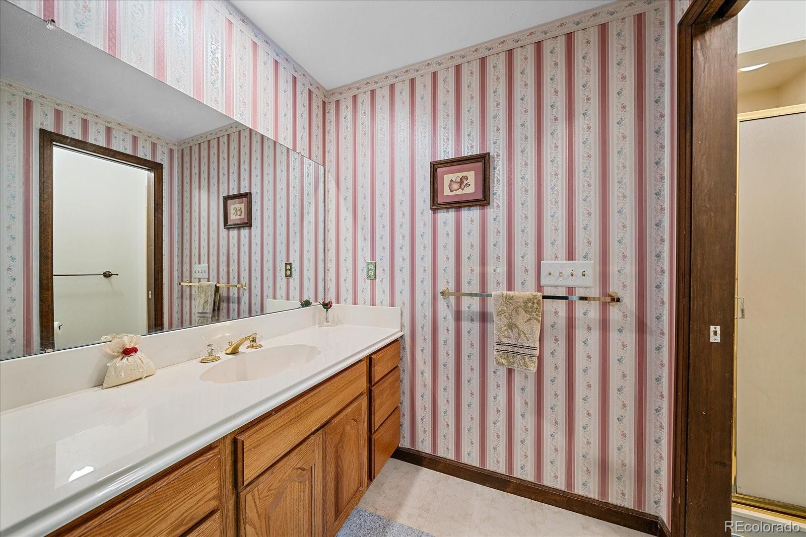 MLS Image #22 for 3121  oak street,lakewood, Colorado