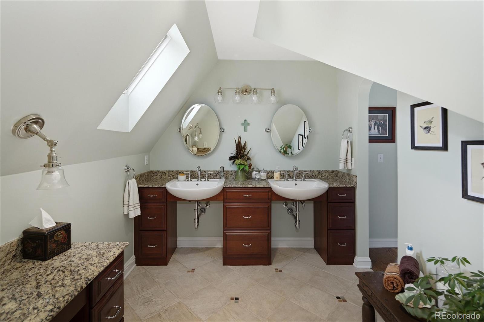 MLS Image #41 for 956 s elizabeth street,denver, Colorado