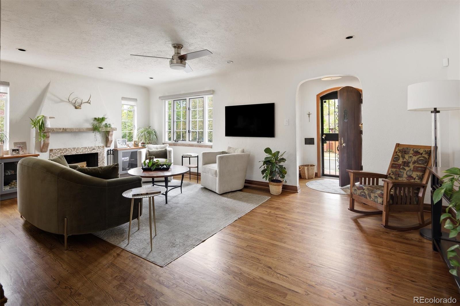 MLS Image #5 for 956 s elizabeth street,denver, Colorado