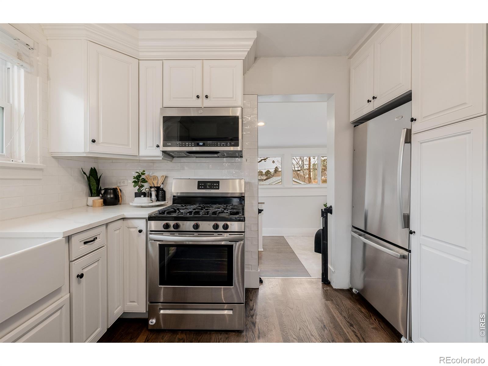 MLS Image #12 for 235 s humboldt street,denver, Colorado