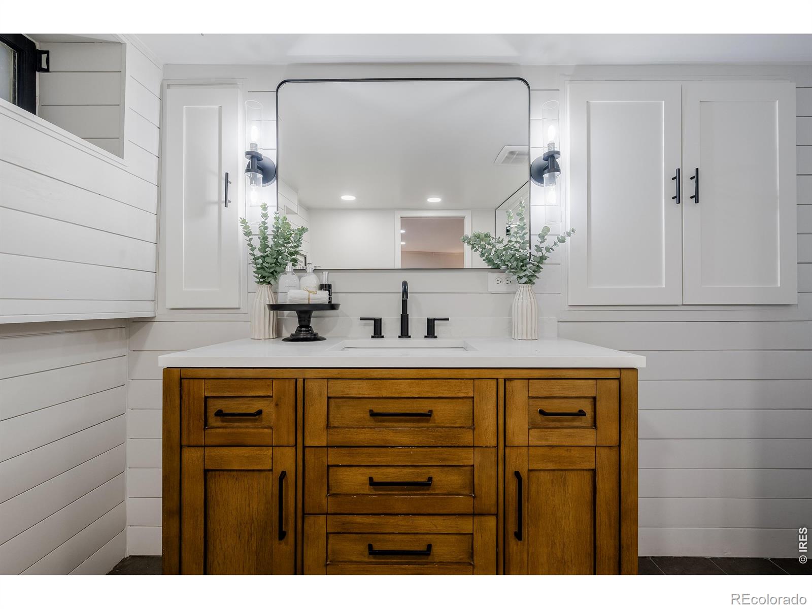 MLS Image #23 for 235 s humboldt street,denver, Colorado