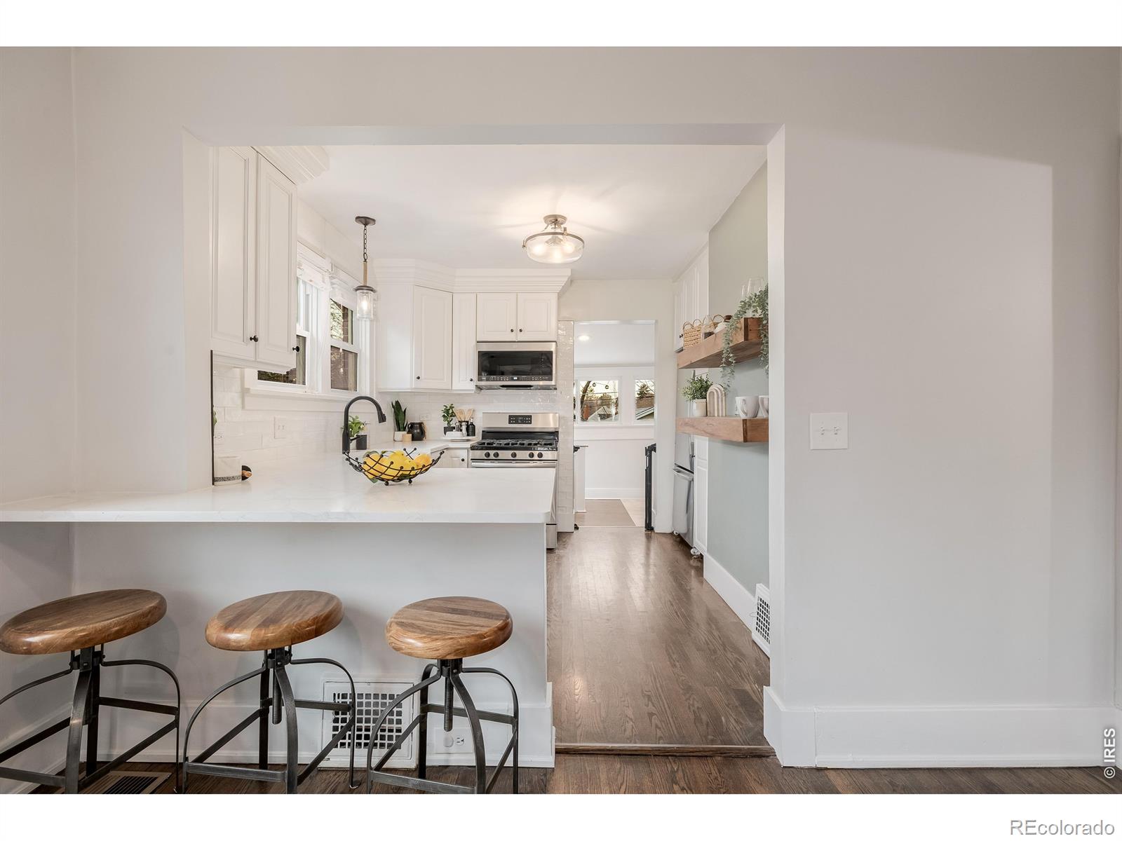 MLS Image #7 for 235 s humboldt street,denver, Colorado