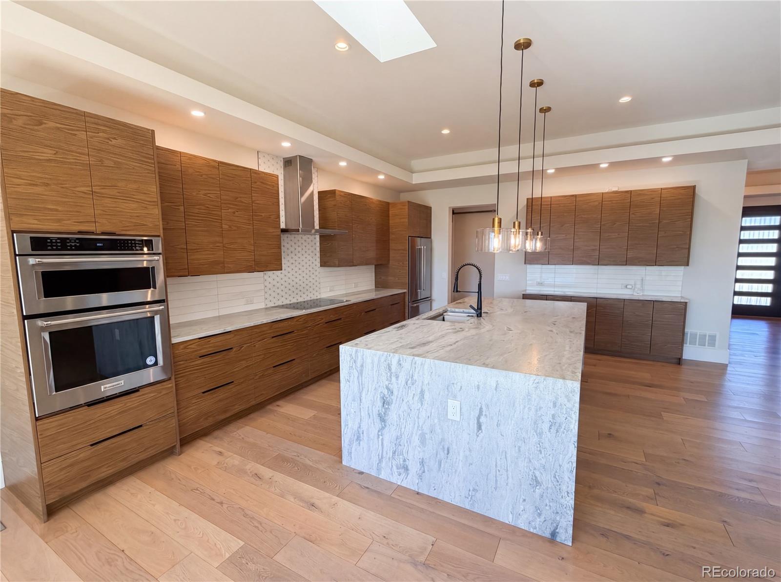 MLS Image #10 for 8804 s brentwood street,littleton, Colorado