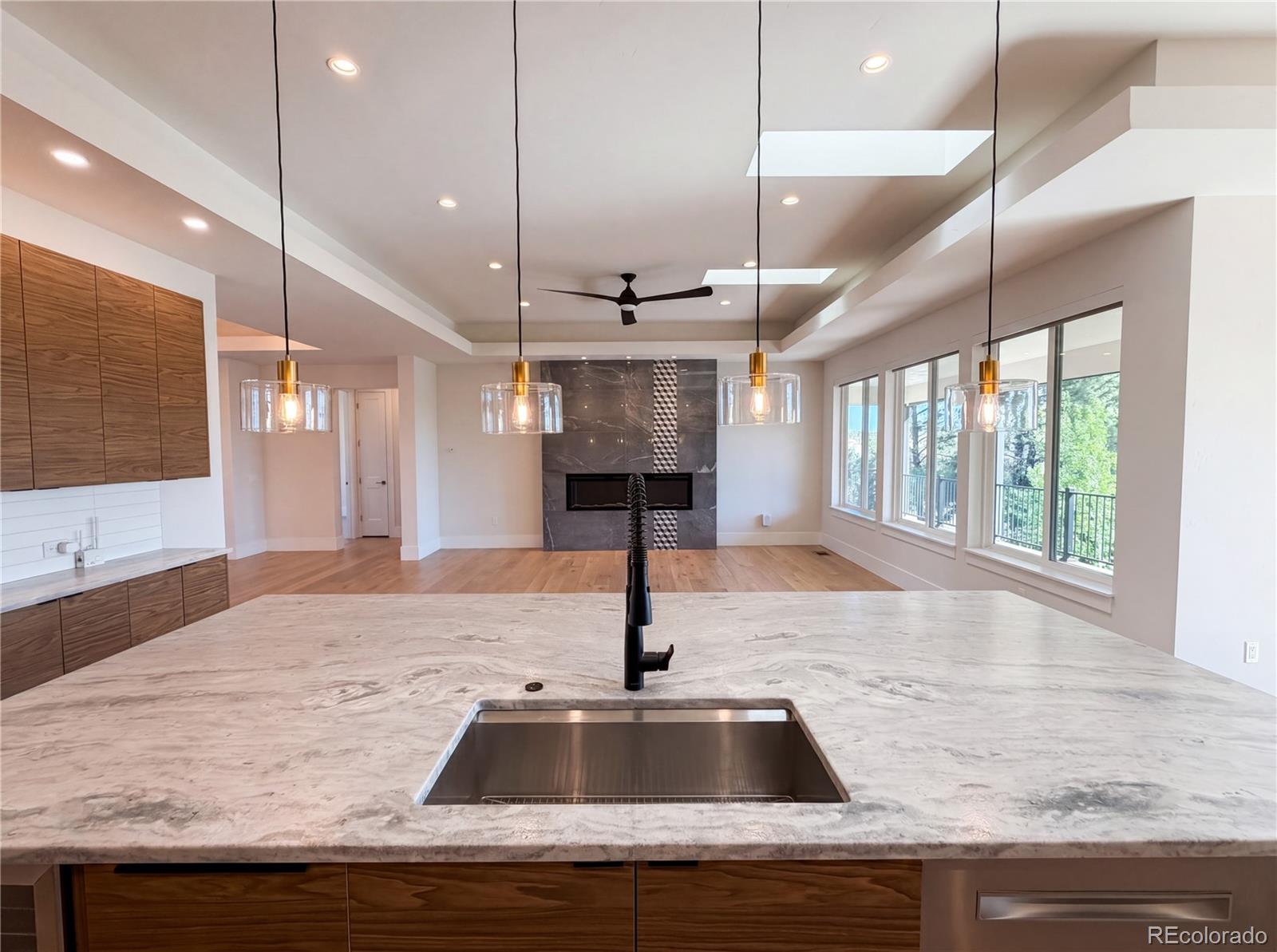 MLS Image #11 for 8804 s brentwood street,littleton, Colorado