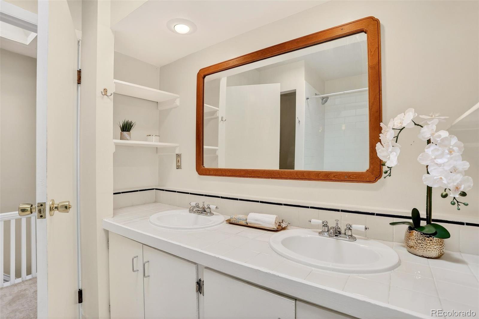 MLS Image #19 for 28 w cedar avenue,denver, Colorado