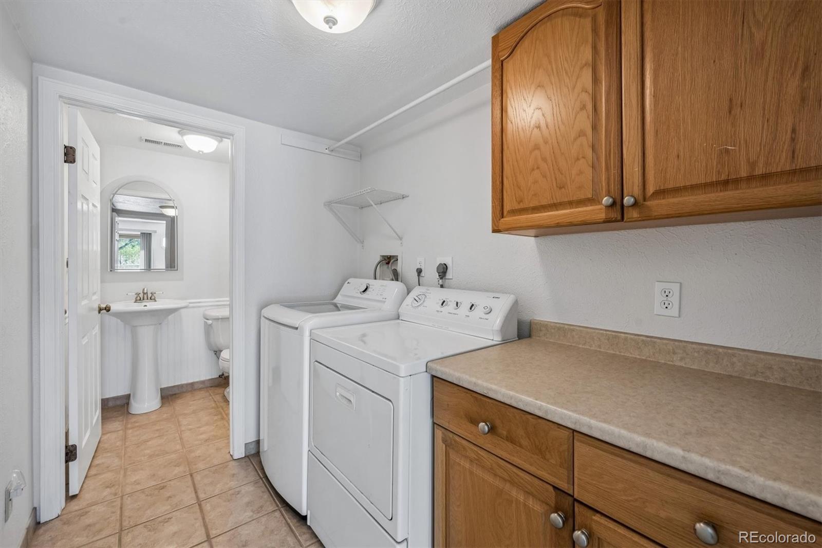MLS Image #14 for 3160  oak circle,broomfield, Colorado