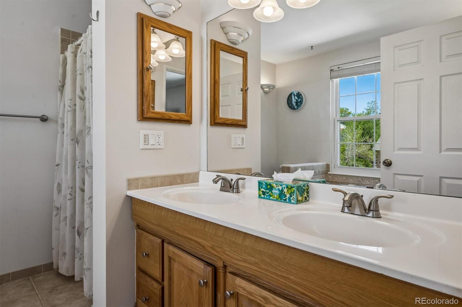 MLS Image #19 for 3160  oak circle,broomfield, Colorado