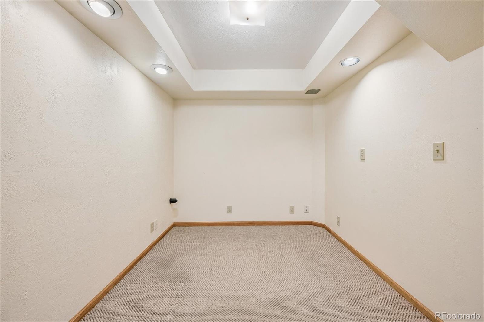 MLS Image #29 for 3160  oak circle,broomfield, Colorado