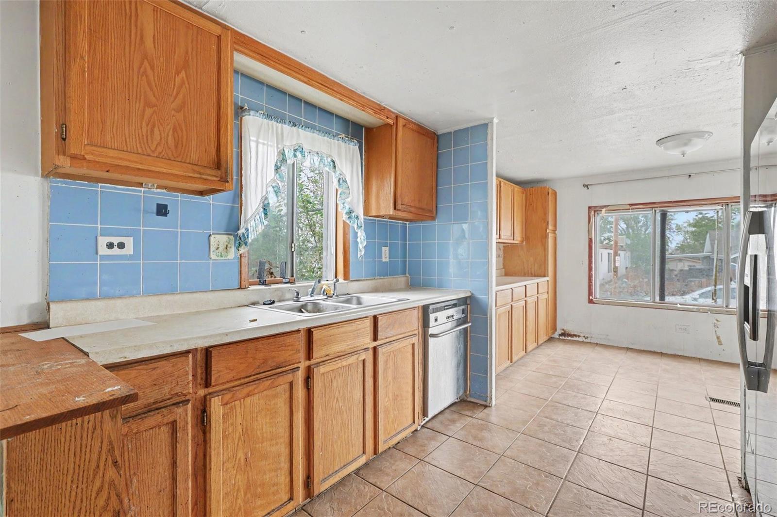 MLS Image #3 for 9037  rampart street,denver, Colorado