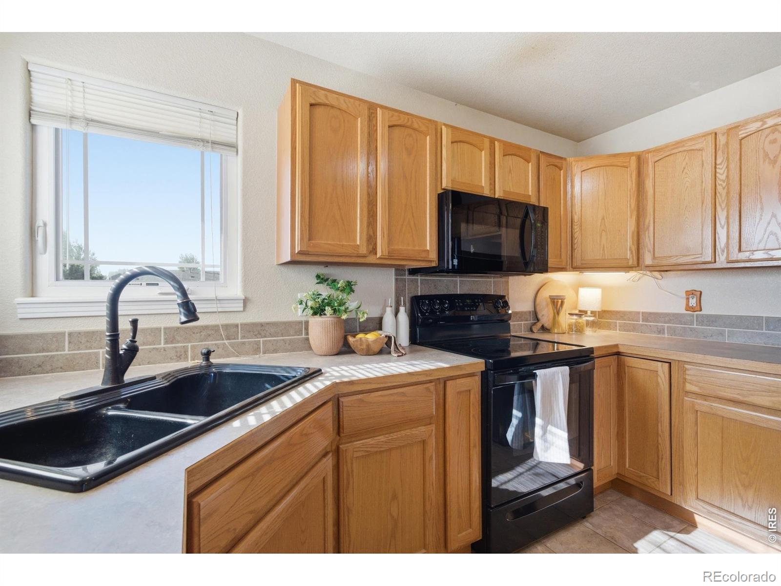 MLS Image #7 for 136 w forest street,milliken, Colorado