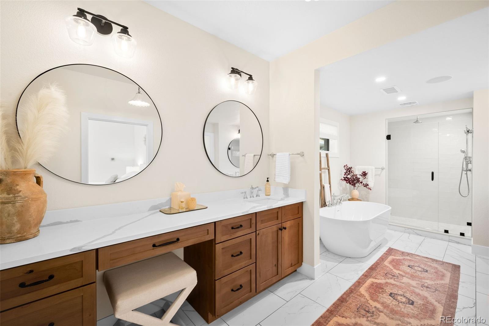 MLS Image #18 for 3231 s fillmore street,denver, Colorado