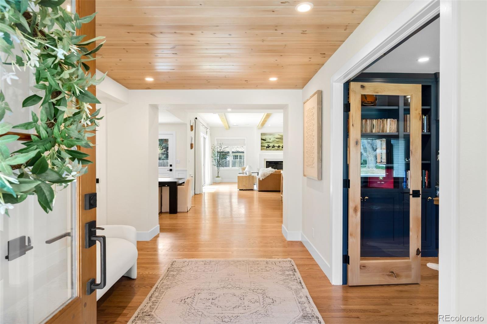 MLS Image #3 for 3231 s fillmore street,denver, Colorado