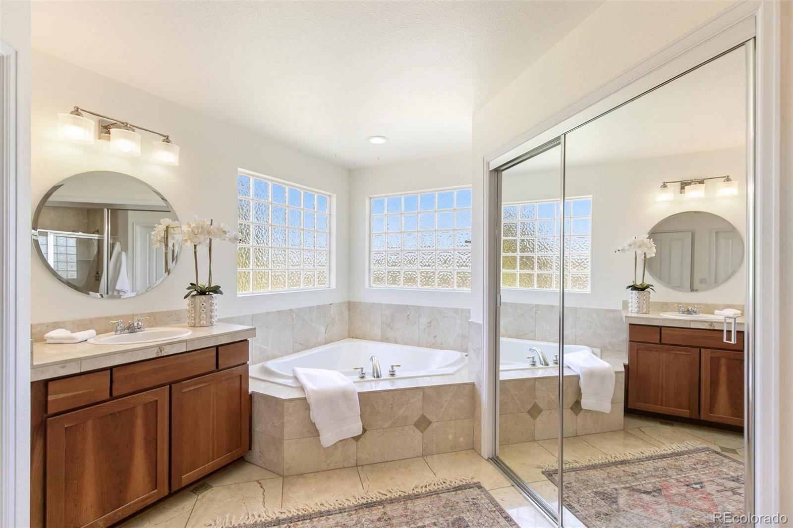 MLS Image #28 for 16357 e aberdeen avenue,centennial, Colorado