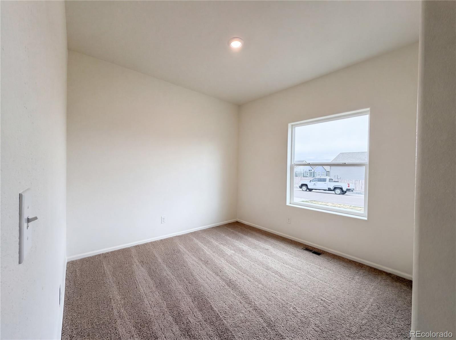 MLS Image #3 for 209  clayton avenue,keenesburg, Colorado