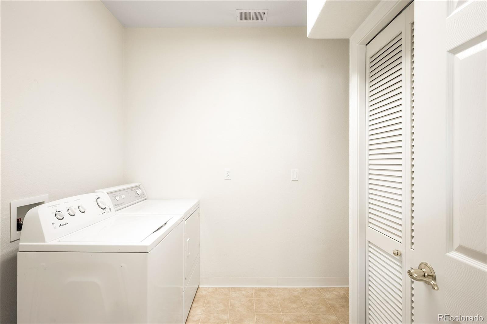 MLS Image #13 for 10735  eliot circle 102,denver, Colorado