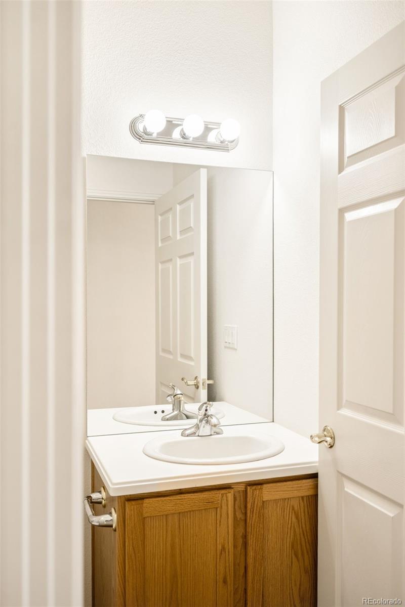 MLS Image #22 for 10735  eliot circle 102,denver, Colorado