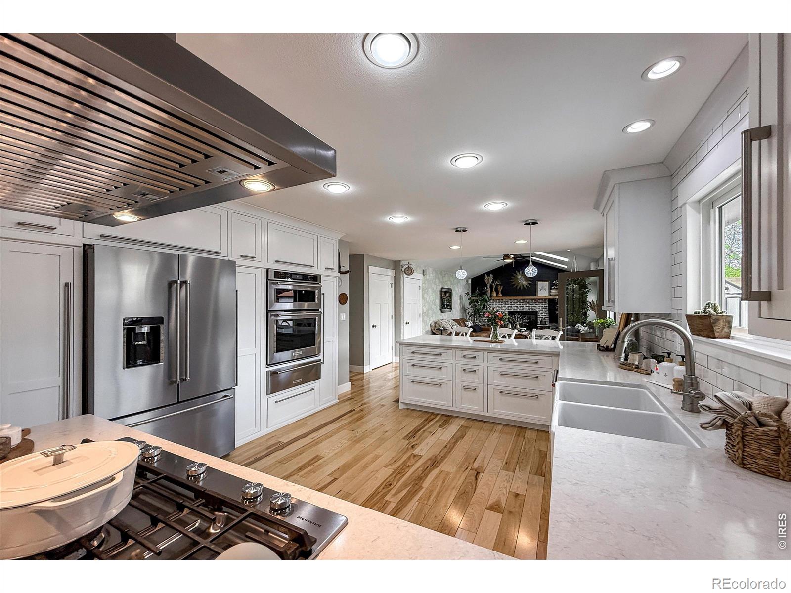 MLS Image #10 for 2277  spinnaker circle,longmont, Colorado